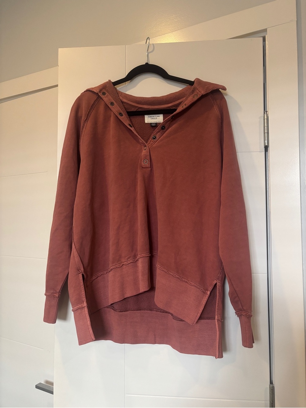 American Eagle Outfitters Oversized Washed Rose Collared Pullover